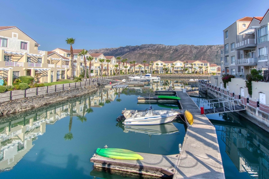 3 Bedroom Property for Sale in Harbour Island Western Cape